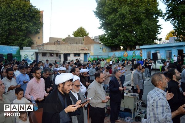 مراسم طلب آمرزش در روز عرفه، از زبان امام حسین «ع» در شهر فردوسیه 