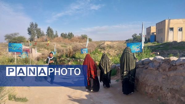 حضور عاشقان شهدا در کربلای ایران