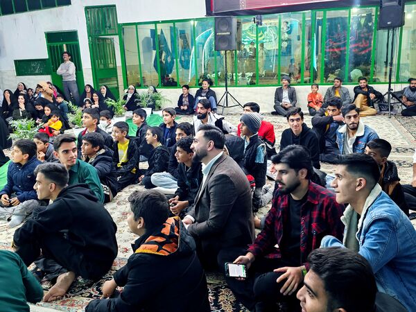 جشنی ماندگار در مهدیه عنبرآباد با طنین نام علی (ع)