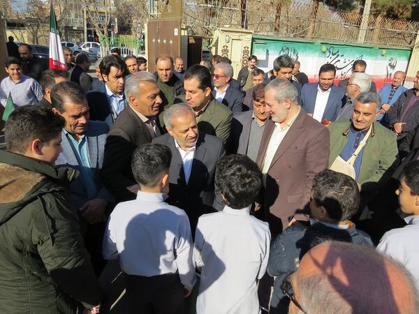 کلنگ زنی نمازخانه مدرسه پسرانه تیزهوشان بجنورد