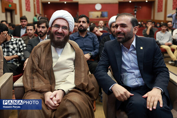 افتتاحیه پانزدهمین کنگره اتحادیه انجمن‌های اسلامی دانش‌آموزان با محوریت «پیوند دین و دانش»
