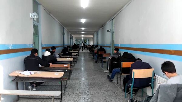 برگزاری امتحانات نوبت اول در دبیرستان خوارزمی نورآباد
