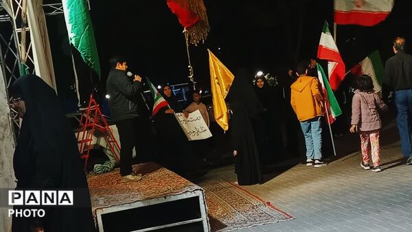 نوجوان کنشگر‌، قهرمان آینده