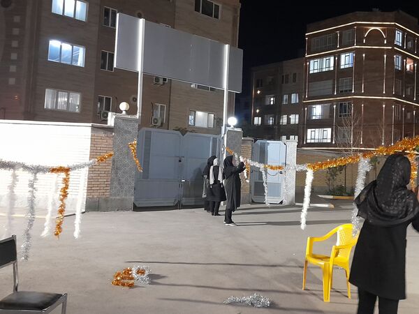 جشن روز معلم در دبستان عذرا پورشهریاری با برنامه های ویژه برگزار شد