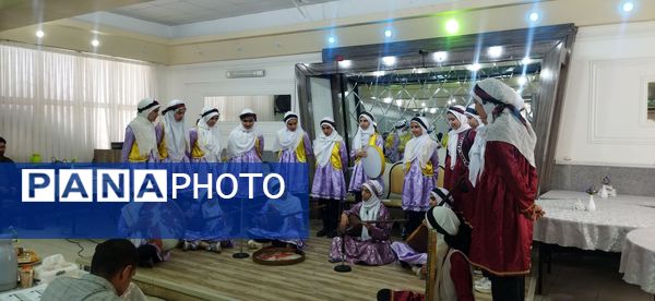 چهل و سومین دوره جشنواره فرهنگی هنری فردا به میزبانی شهرستان زاوه