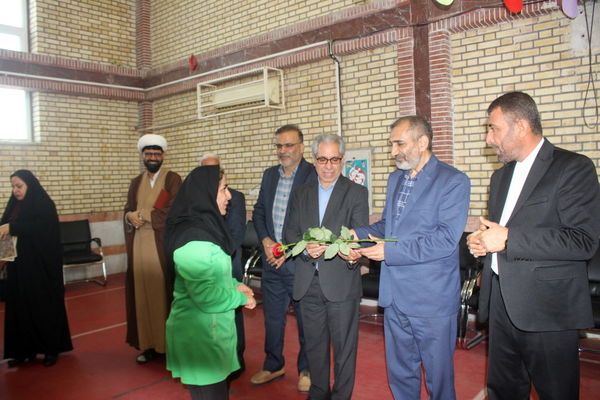 زنگ سپاس معلم در دبستان معینی بوشهر