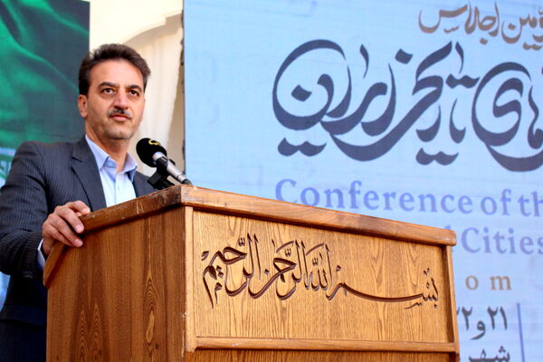 نشست خبری دومین اجلاس مجمع شهرهای تاریخی ایران در یزد 