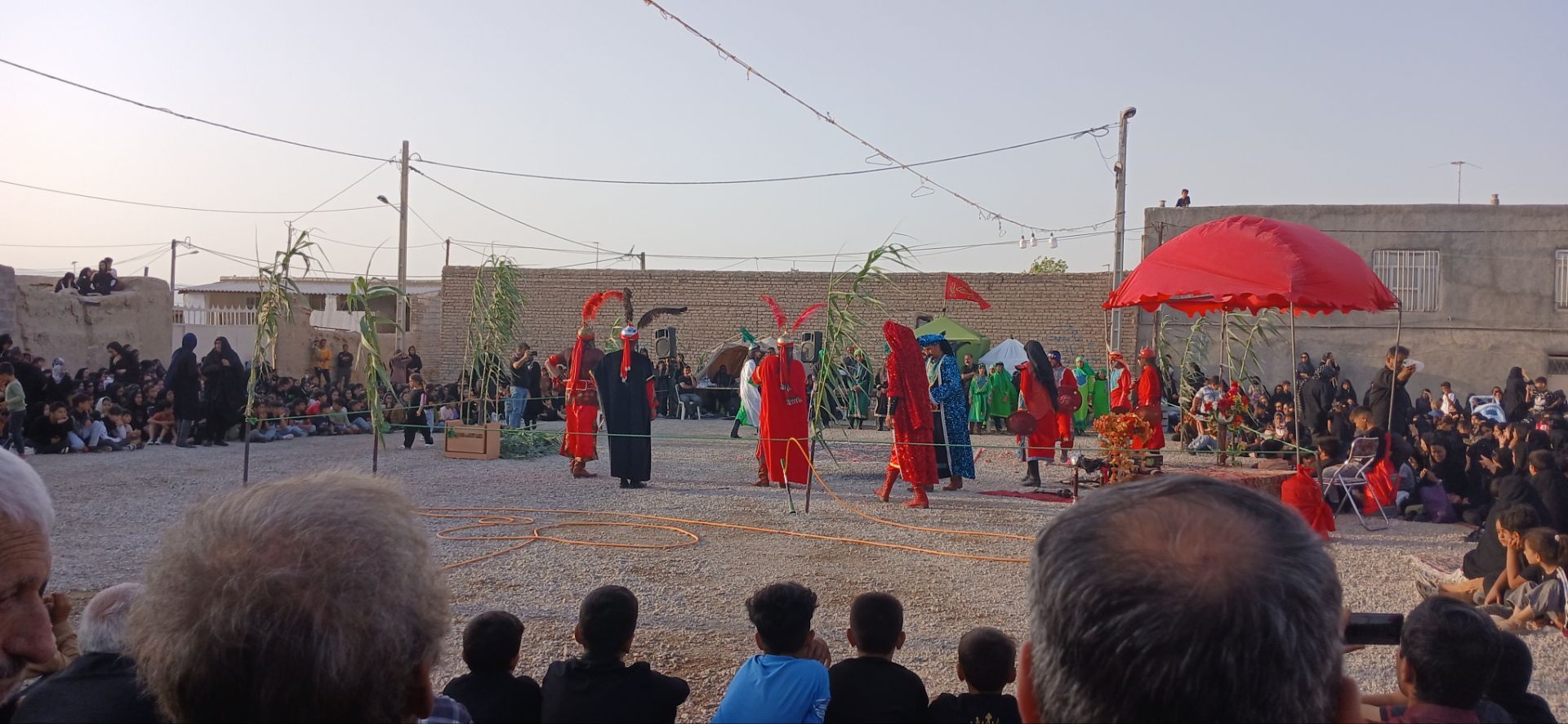 آیین تعزیه‌خوانی در عاشورای حسینی در روستای حسین آباد شیروان