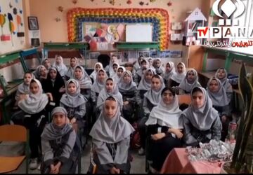 دلگویه دختران دبستان حاتم ناحیه دو شهرری به مناسبت هفته معلم