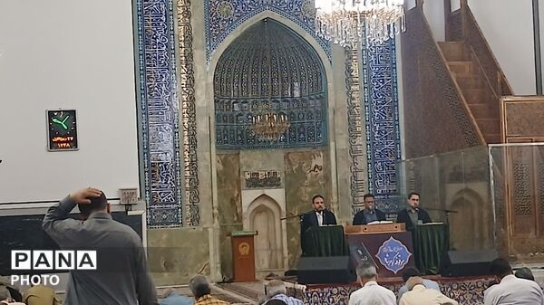 در پناه شاه خراسان
