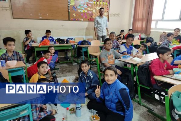  ناهار وحدت موج همدلی و صمیمیت