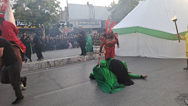 برپایی مراسم خیمه سوزان عصر عاشورا به یاد خاندان پاک اباعبدالله(ع)