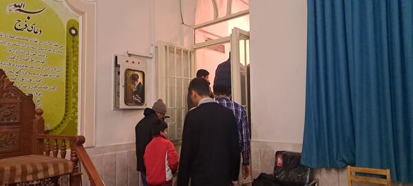 ضیافت افطاری و قرائت جزء هفتم قرآن کریم در مسجدالرضای نیشابور 