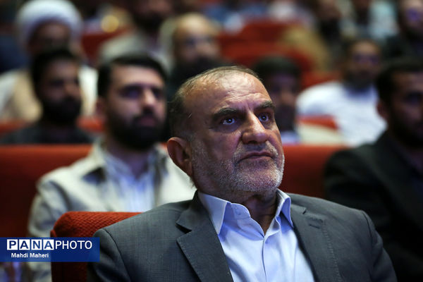 نشست راه روشن «تبیین آیه سال تشکیلات»