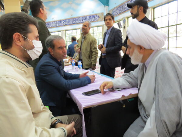 برپایی میز خدمت آموزش و پرورش خراسان شمالی