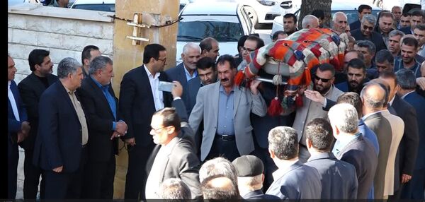 وداع با پیکر مرحوم فریدون داوری در آموزش وپرورش کهگیلیویه و بویراحمد