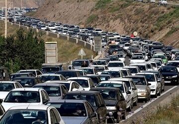 ترافیک سنگین در محور چالوس با وجود یک‌طرفه شدن مسیر