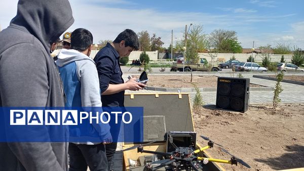 نمایشگاه فرهنگی تربیتی ارتش شهرستان مراغه