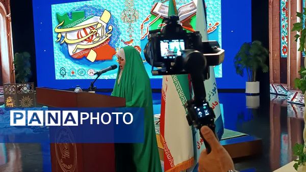 هم‌نوا شدن دل‌ها با آیات وحی در محفل انس با قرآن کریم