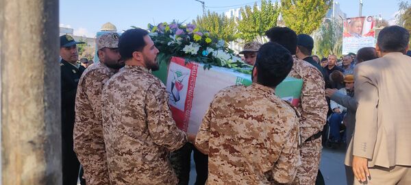 وداع با پیکر جانباز شهید، عبدالحسین خاکشور در شهرستان شیروان