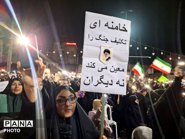 شکوه حضور آزادشهری ها در تجمعات