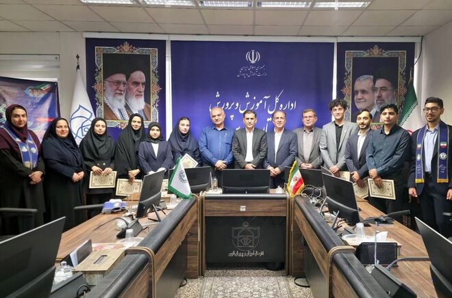 اختتامیه دوازدهمین دوره مجلس دانش‌آموزی استان فارس