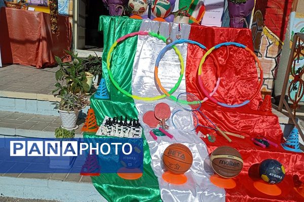 اجرای طرح نمادینِ افتتاحیه انجمن وزرشی در دبیرستان حضرت معصومه (س) شهرستان فیروزکوه