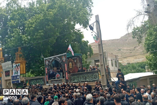 نمایی از عاشورا حسینی در روستا رویین