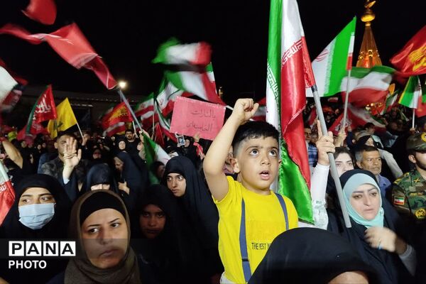 تشییع پیکر خلبان شهید مجید کاظمی در شیراز