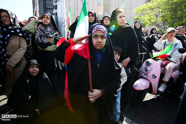 رزمایش «دختران جان فدای ایران»