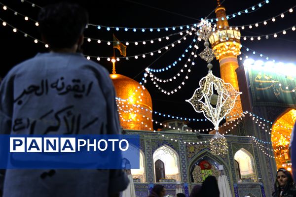 عید امامت در حرم امام رضا(ع)