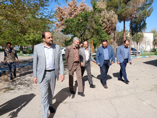 بازدید مدیرکل آموزش و پرورش استان مرکزی از اردوگاه امام خمینی(ره)