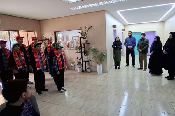 بازدید کارشناس پژوهش ناحیه دو شهرری از نمایشگاه پژوهش دبستان قلنبر