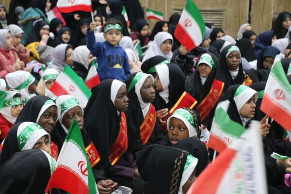 همایش دختران حاج قاسم 