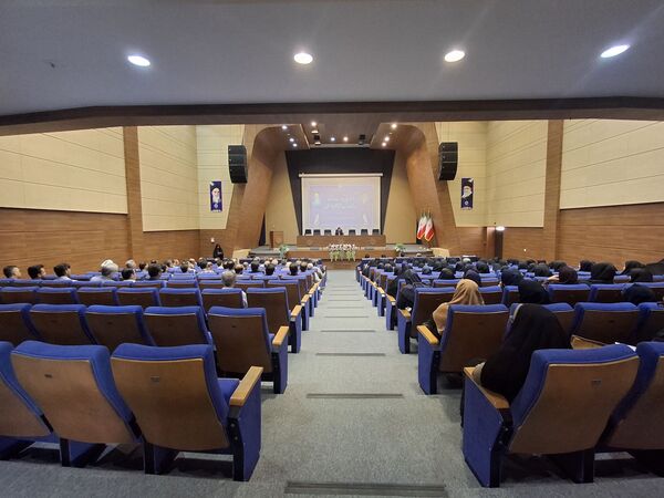 گردهمایی توانمندسازی مدیران مدارس شهرستان سمنان