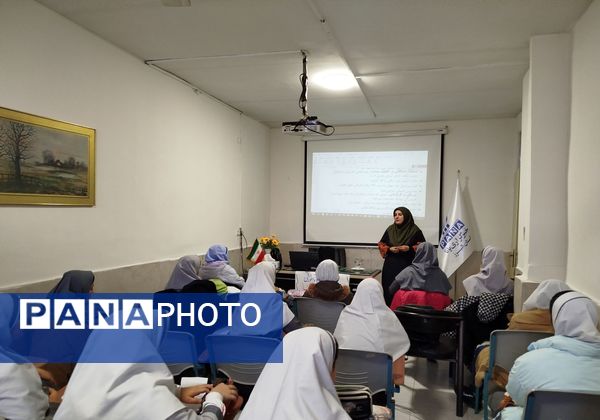 کارگاه آموزش مقدماتی خبرنگاران پانا دختر و پسر ناحیه  ۴ کرج