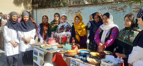 جشنواره نان و غذا‌های اقوام ایرانی و ملل 