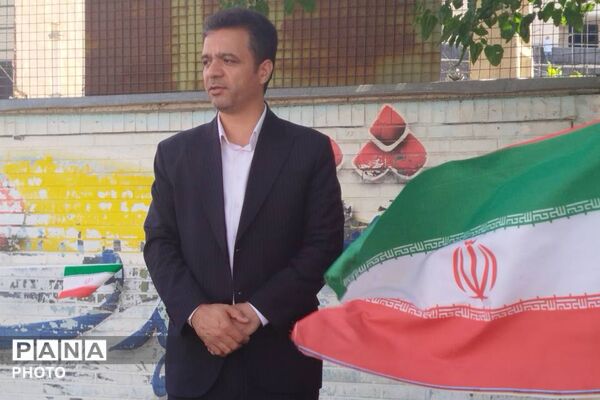 تجلی مشارکت در ترویج فرهنگ سلامت و محیط زیست  در دبیرستان پسرانه ملاصدرا