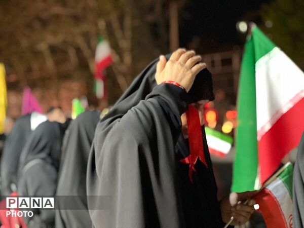 حضور باشکوه مردم کرج در چهل و یکمین شب اجتماعات مردمی