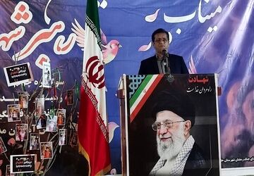 مدیرکل آموزش و پرورش هرمزگان در جمع مردم حاجی‌آباد
