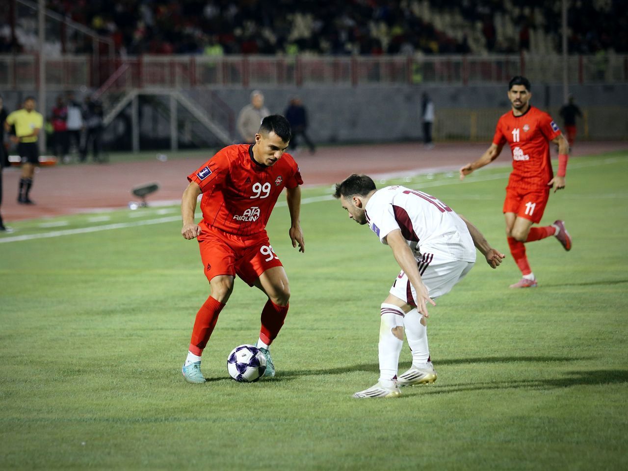 تیرک دروازه مانع پیروزی تراکتور شد