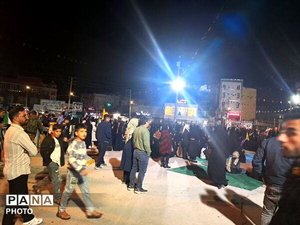 تجمع برای حمایت از رزمندگان کشور در شهر دهدشت 