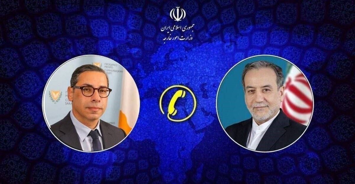 گفت‌وگوی عراقچی و کومبوس درباره روابط با اوکراین و بلغارستان