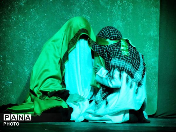 اجرای نمایش ، یاس بی نشان در جمع مردم مبعوث شده شهرستان فلاورجان
