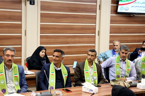 نشست مشاور وزیر با مدرسان سازمان دانش‌آموزی استان خراسان رضوی
