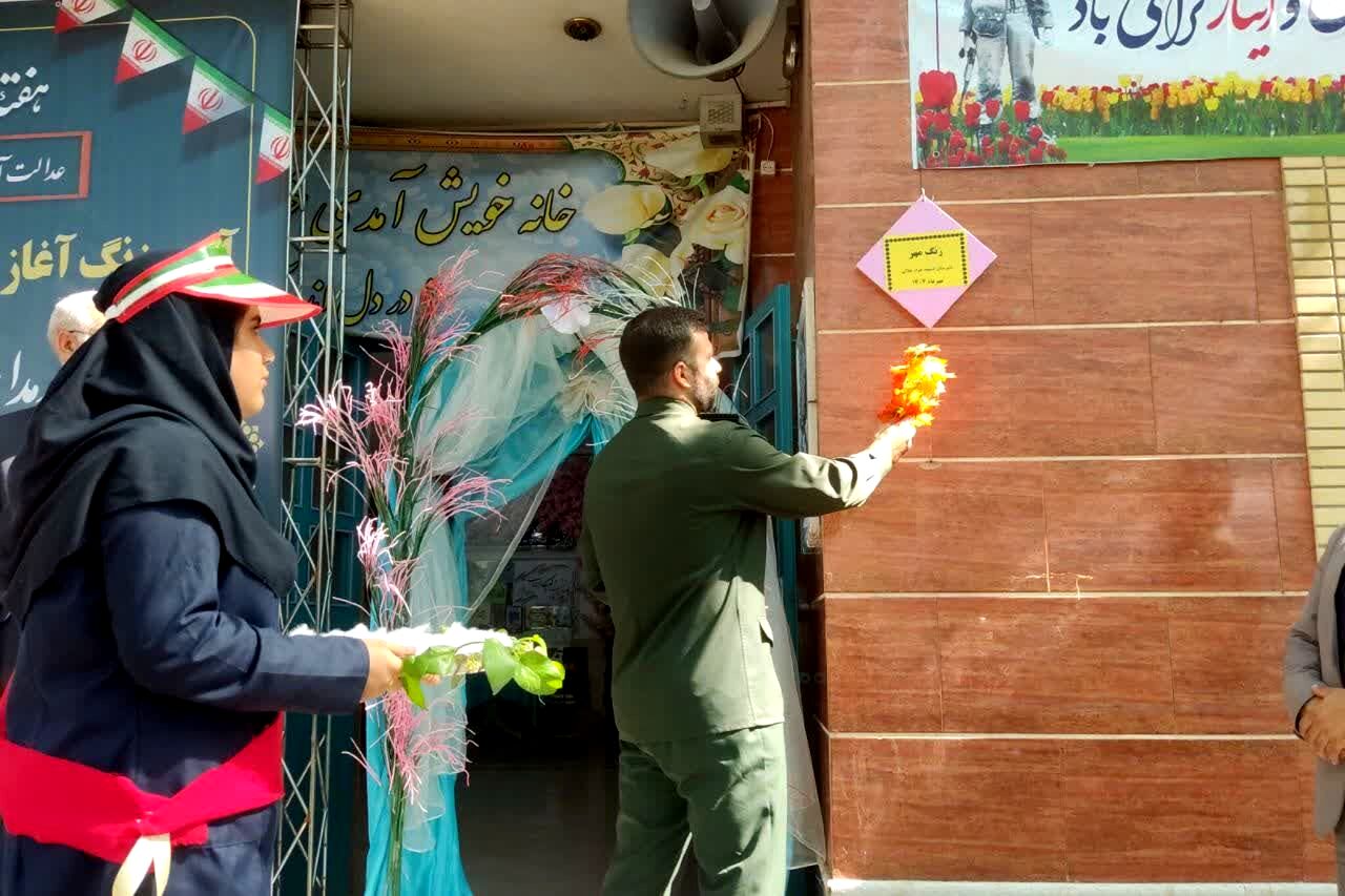شوق مهر در دبیرستان دخترانه شهیدجوادجلالی ناحیه 3 شیراز