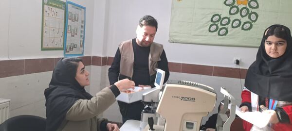 خدمات درمانی رایگان مردم کوهسار توسط گروه جهادی شهدای مدافع سلامت استان البرز 