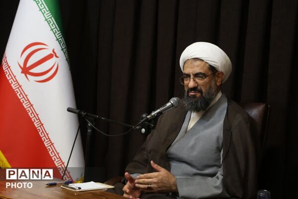 نشست هماهنگی برگزاری تجمعات شبانه «ملت مبعوث» در همدان 