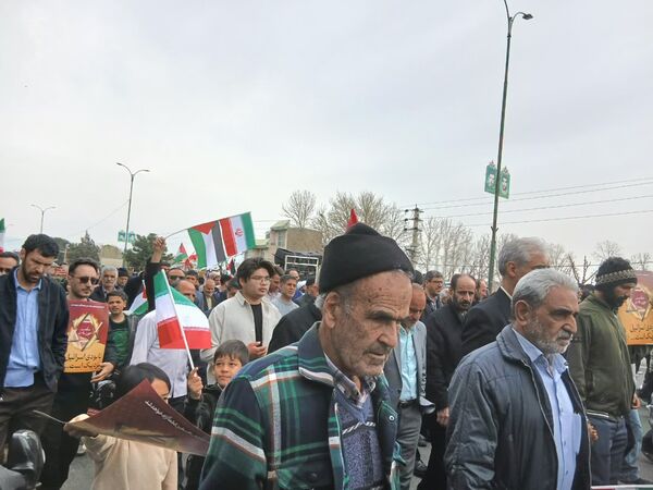 حضور پرشور مردم همیشه در صحنه محمدشهر در راهپیمایی روز قدس 