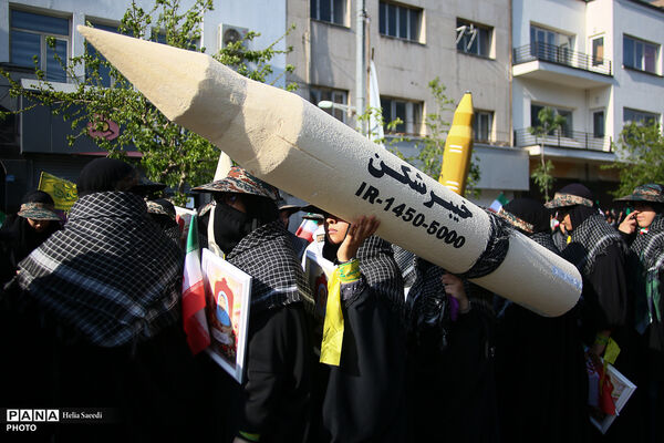 رزمایش «دختران جان فدای ایران»